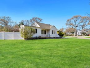 52 Washington Avenue, Mastic NY 11950
