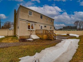 33 Maple Avenue, Kings Park NY 11754