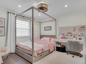 54 Estate Court 54, Woodbury NY 11797