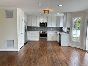 24 North Drive, Centerport NY 11721