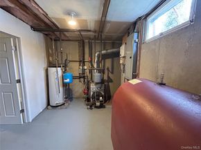 24 North Drive, Centerport NY 11721
