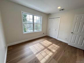 24 North Drive, Centerport NY 11721