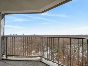 90-50 Union Turnpike 15H, Glendale NY 11385