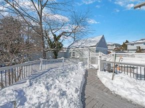 180 N Wantagh Avenue, Bethpage NY 11714