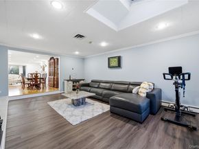 49 Canterbury Road, Woodbury NY 11797