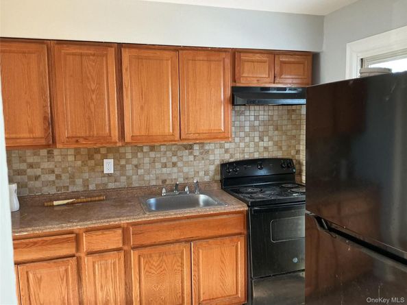 39 N 16th Street, Wyandanch NY 11798