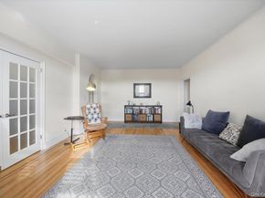 43 Calton Road 4A, New Rochelle NY 10804