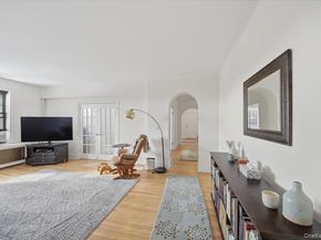 43 Calton Road 4A, New Rochelle NY 10804