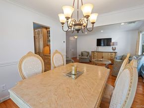 4 Abbington Place, Northport NY 11768