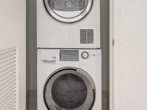230 E 20th Street Apt 52, New York (Manhattan) NY 10003