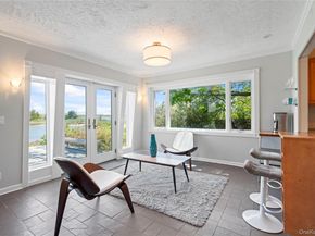 55 West End Avenue, East Quogue NY 11942