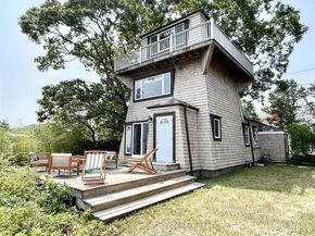 55 West End Avenue, East Quogue NY 11942