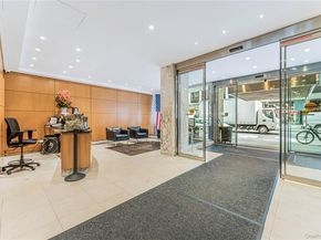 77 W 55th Street 17B, New York (Manhattan) NY 10019