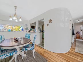 19 Amsterdam Avenue, West Babylon NY 11704