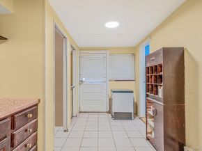 19 Amsterdam Avenue, West Babylon NY 11704