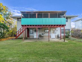 19 Amsterdam Avenue, West Babylon NY 11704