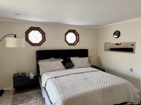 28 Urban Drive, Selden NY 11784