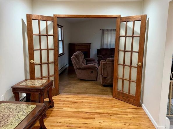 28 Urban Drive, Selden NY 11784