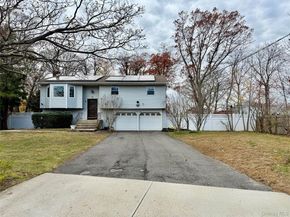 28 Urban Drive, Selden NY 11784