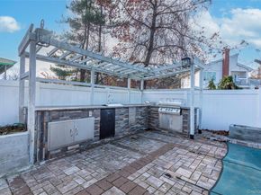 244-19 Grand Central Parkway, Douglaston NY 11362