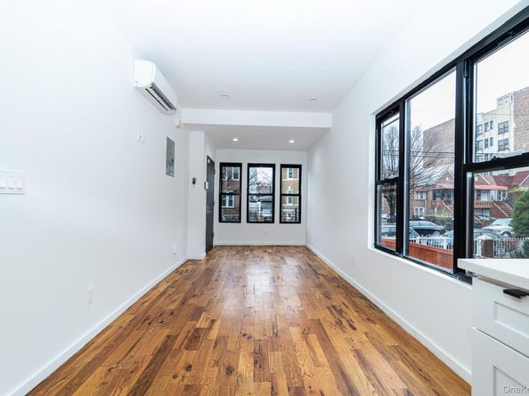 445 E 46th Street, Brooklyn NY 11203