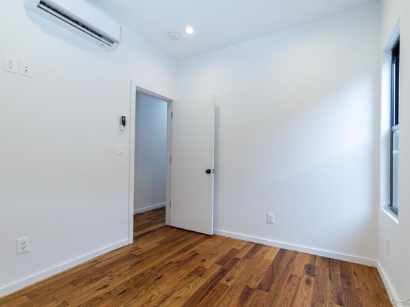 445 E 46th Street, Brooklyn NY 11203