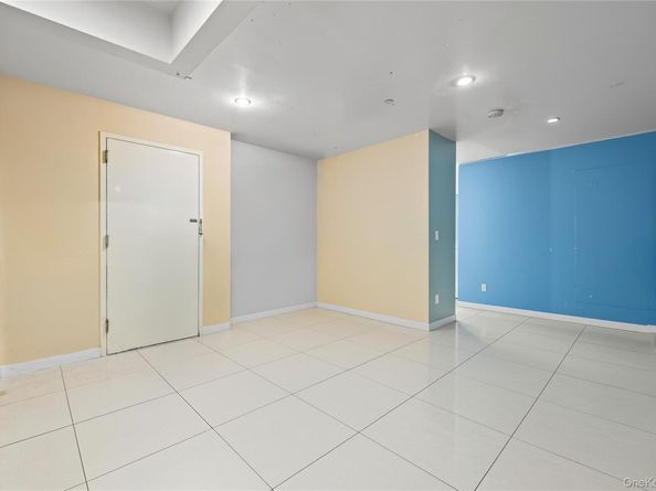 106-07 Northern Boulevard 5B, Corona NY 11368