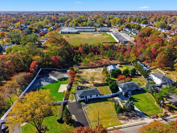 1068 Connetquot Avenue, Central Islip NY 11722