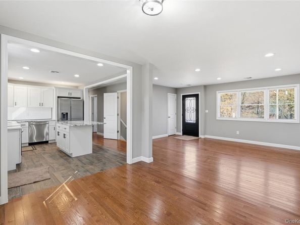 1068 Connetquot Avenue, Central Islip NY 11722