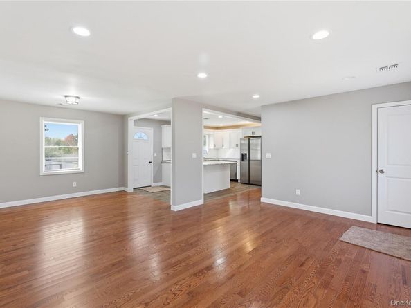 1068 Connetquot Avenue, Central Islip NY 11722