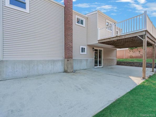 99 Elmwood Avenue, Selden NY 11784