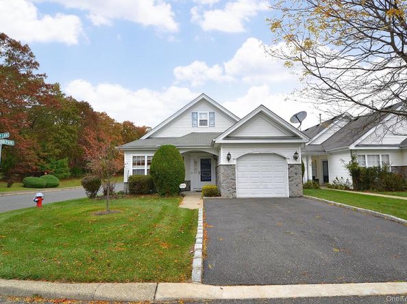 1 Philip Lane, Middle Island NY 11953