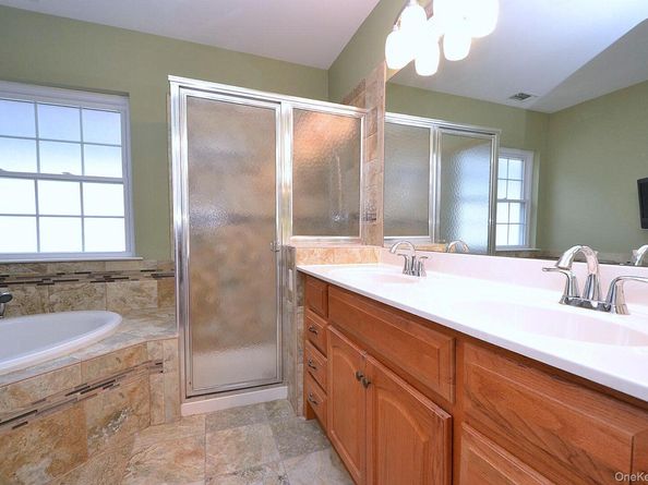 1 Philip Lane, Middle Island NY 11953