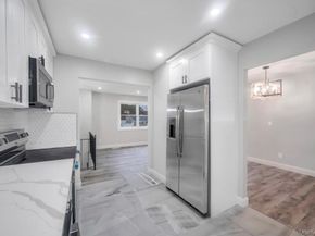 3004 New London Avenue, Medford NY 11763