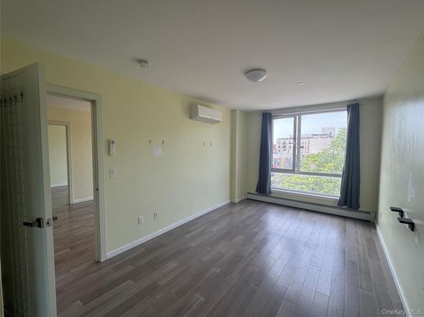 138-12 Northern Boulevard 5D, Flushing NY 11354