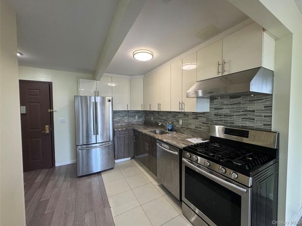 138-12 Northern Boulevard 5D, Flushing NY 11354