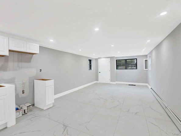 338 Calhoun Avenue, Bronx NY 10465