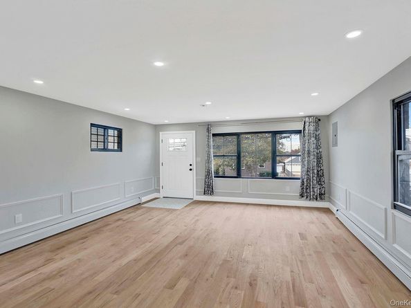 338 Calhoun Avenue, Bronx NY 10465