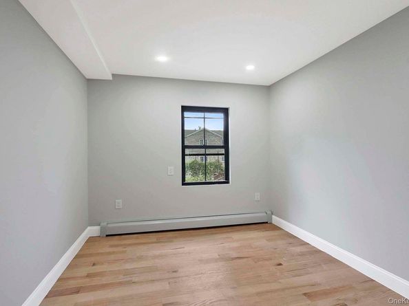 338 Calhoun Avenue, Bronx NY 10465