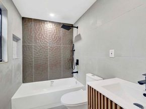 338 Calhoun Avenue, Bronx NY 10465