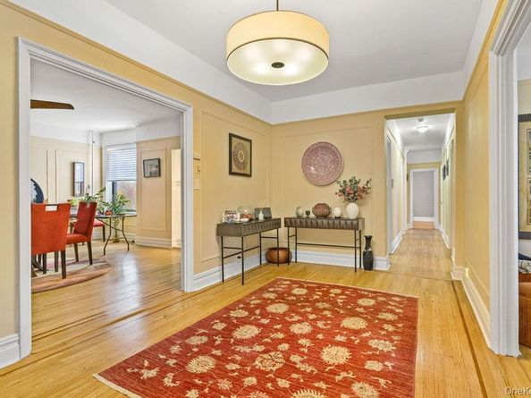 43 Calton Road 5C, New Rochelle NY 10804