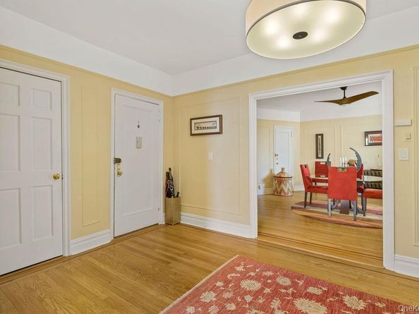 43 Calton Road 5C, New Rochelle NY 10804