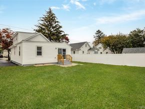 159 35th Street, Lindenhurst NY 11757