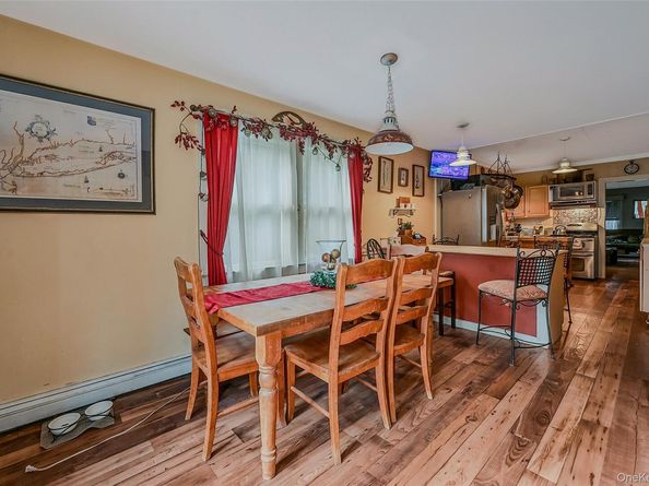 35 Washington Avenue, Greenport NY 11944