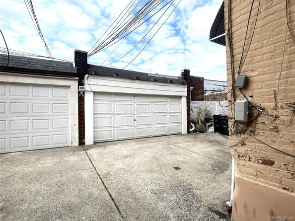 3210 81st Street, East Elmhurst NY 11370