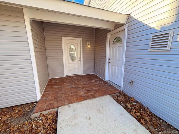 22 Harford Drive, Coram NY 11727