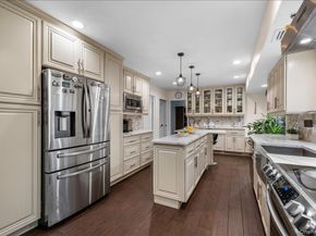 70 Avery Road, Woodbury NY 11797