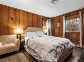 70 Avery Road, Woodbury NY 11797