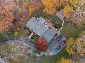 70 Avery Road, Woodbury NY 11797
