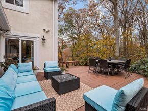 70 Avery Road, Woodbury NY 11797